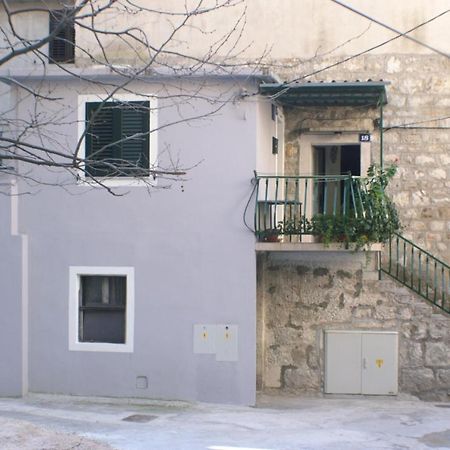 Apartments With A Parking Space Omis - 4327 ภายนอก รูปภาพ